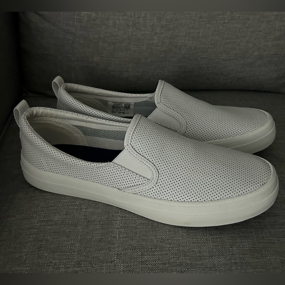 White Sperry boat shoe